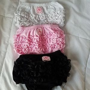 Ruffle Buns diaper covers